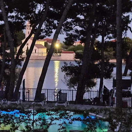 Casa vacanze Luxury Homes Pašman