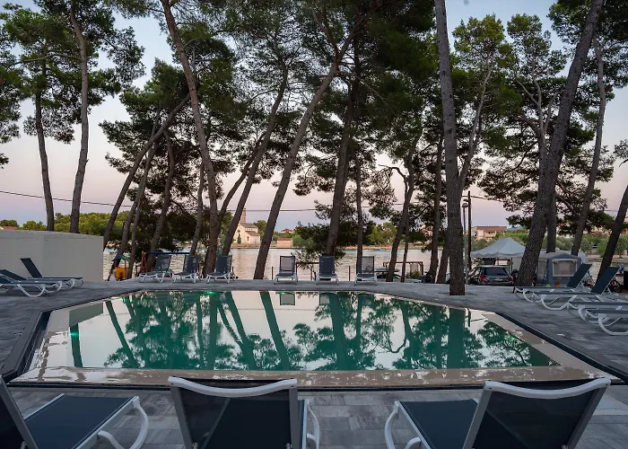 Luxury Homes Pašman